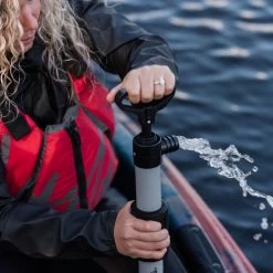 Manual Bilge Pump -Kayak Equipment Store ManualPump Pelican PS1374 2 00 LStyle